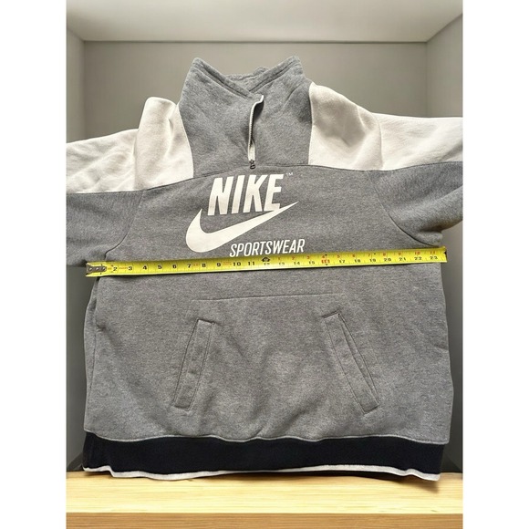 Nike Sportswear Quarter-Zip Pullover – Gray & White – Size Large - Picture 5 of 6